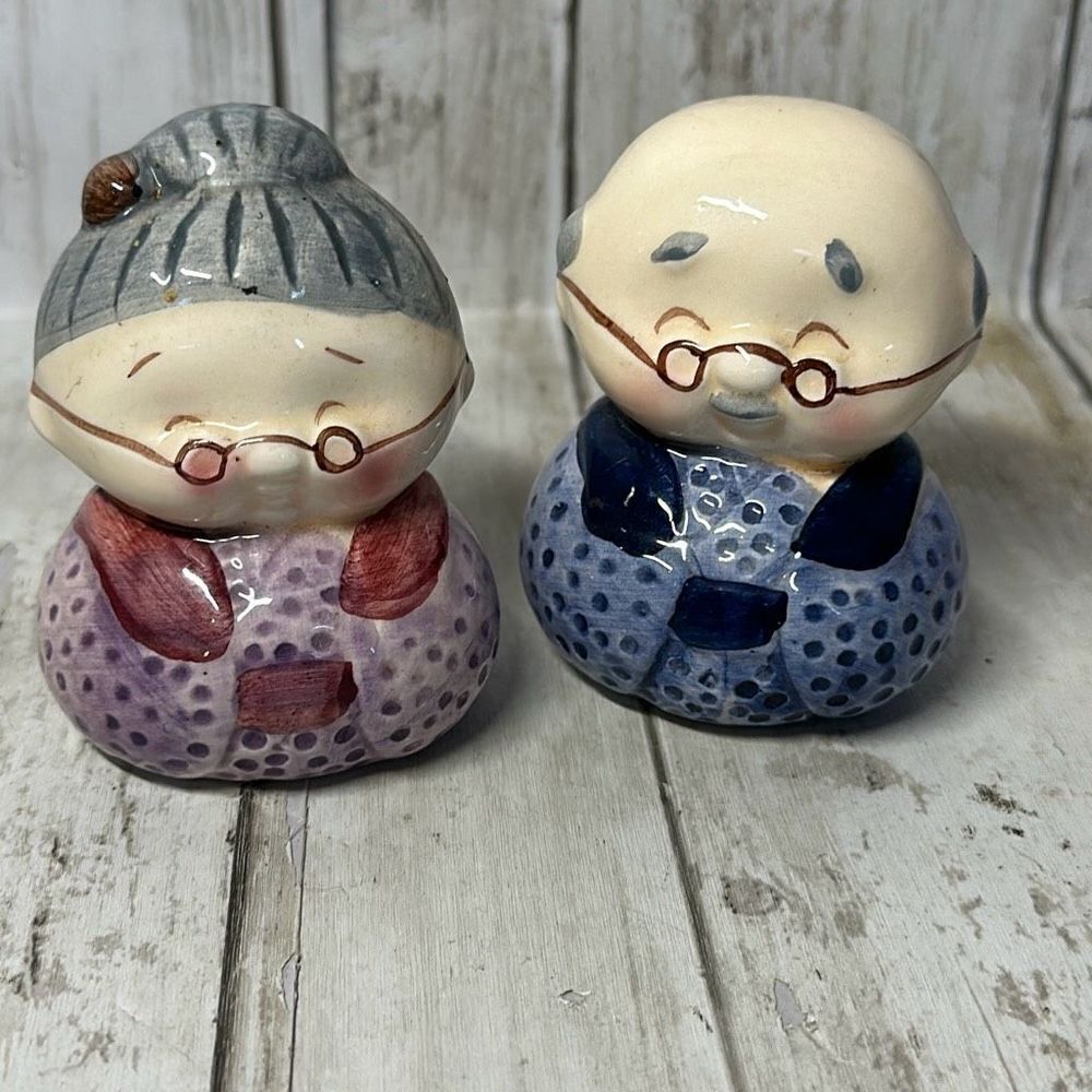 Grandma and Grandpa Matching piggy Banks‎ 3.5” Man Woman His and Hers